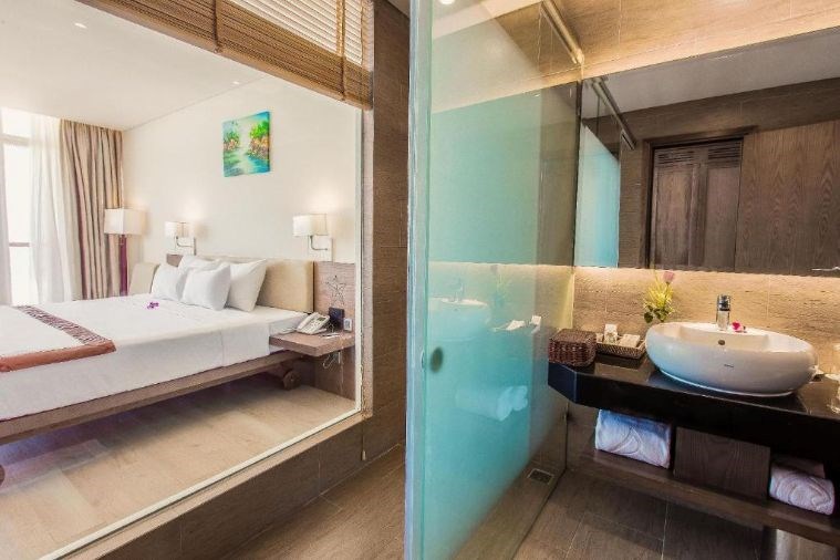 Premier Deluxe Twin Garden view